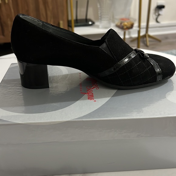 Clearance❗️ New with box Black Shoes Size 7 Made in Italy 🇮🇹 by Soffice Sogno - Picture 2 of 3